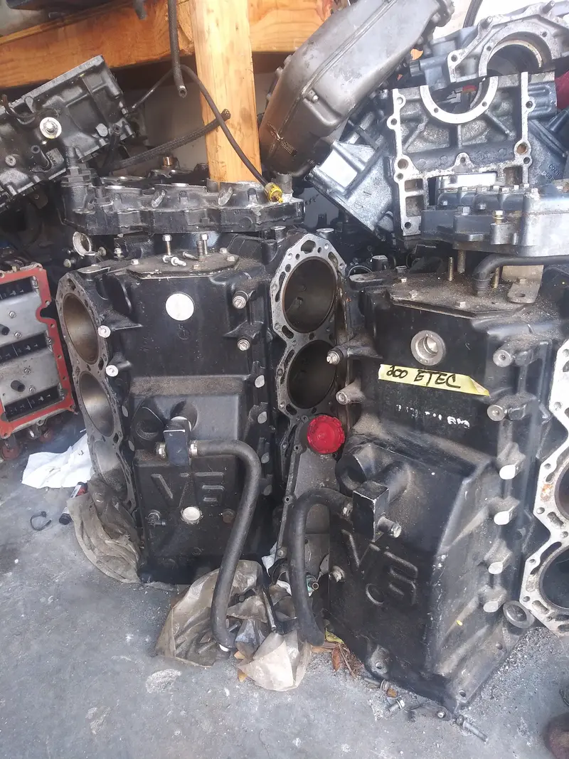 E-Tec Powerhead Core Components – Engine Block, Crankshaft, Cylinder Head, Pistons, And Connecting Rods 1